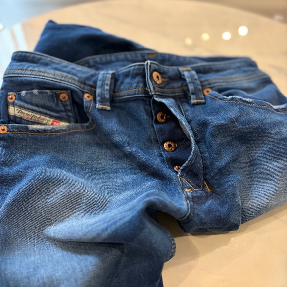 Diesel Larkee Regular Straight Button Fly Stretch Jeans. - Picture 7 of 16